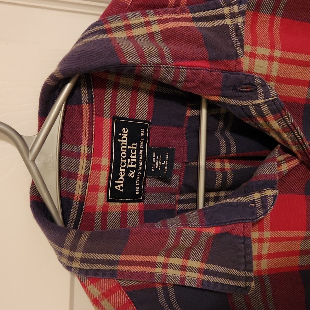 A&F Flannel - Picture 2 of 4